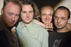 yoghurt_images_photo_official_2006_eric-keyzer_oh_groepsfoto_13_groot
