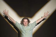 yoghurt_images_photo_official_2006_eric-keyzer_oh_victor_01_groot